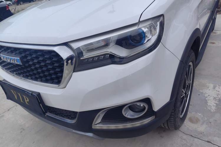 Used Haval H1 2016 Revised Version Blue Badge 1.5L Manual Comfort Edition Left Front Headlight