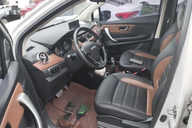 Used Haval H1 2016 Blue Label 1.5L AMT Luxury Model Left Front Seat