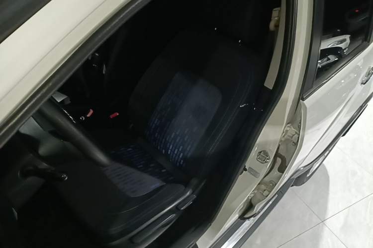 Used Haval H1 2016 Red Label 1.5L AMT Comfort Model Left Front Seat