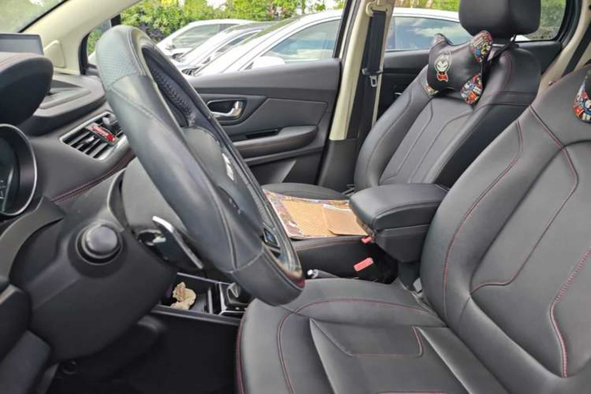 Used Haval H1 2016 Revised Version Blue Badge 1.5L AMT Luxury Edition Left Front Seat