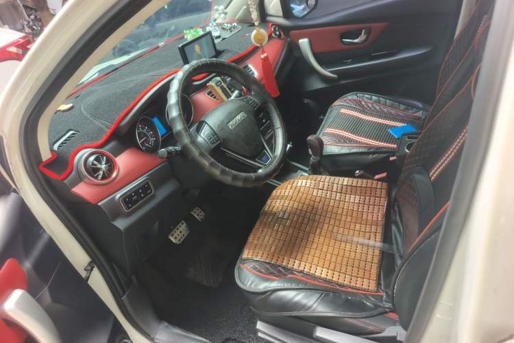 Used Haval H1 2016 Blue Label 1.5L AMT Luxury Model Left Front Seat