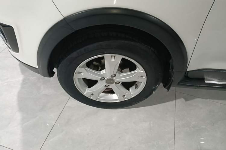 Used Haval H1 2016 Red Label 1.5L AMT Comfort Model Left Front Wheel Hub