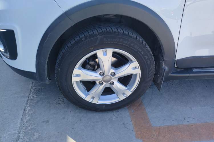Used Haval H1 2016 Red Label 1.5L AMT Comfort Model Left Front Wheel Hub