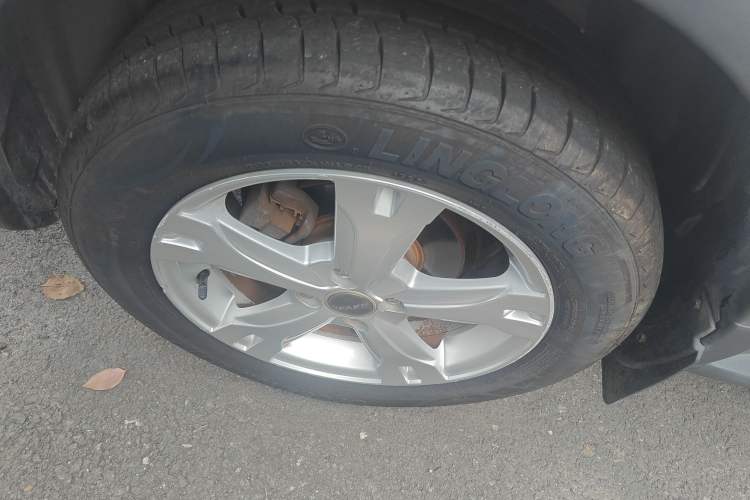 Used Haval H1 2016 Red Label 1.5L AMT Comfort Model Left Front Wheel Hub