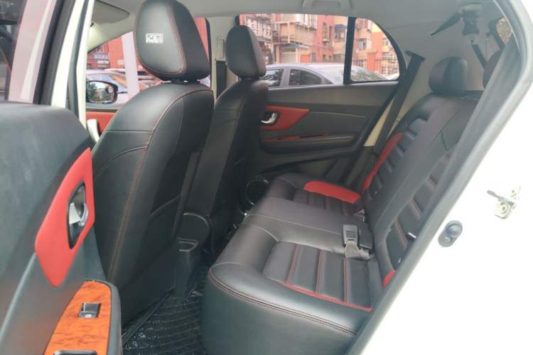 Used Haval H1 2016 Blue Label 1.5L AMT Luxury Model Left Rear Seat