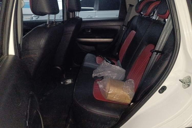 Used Haval H1 2016 Red-Label 1.5L AMT Luxury Model Left Rear Seat