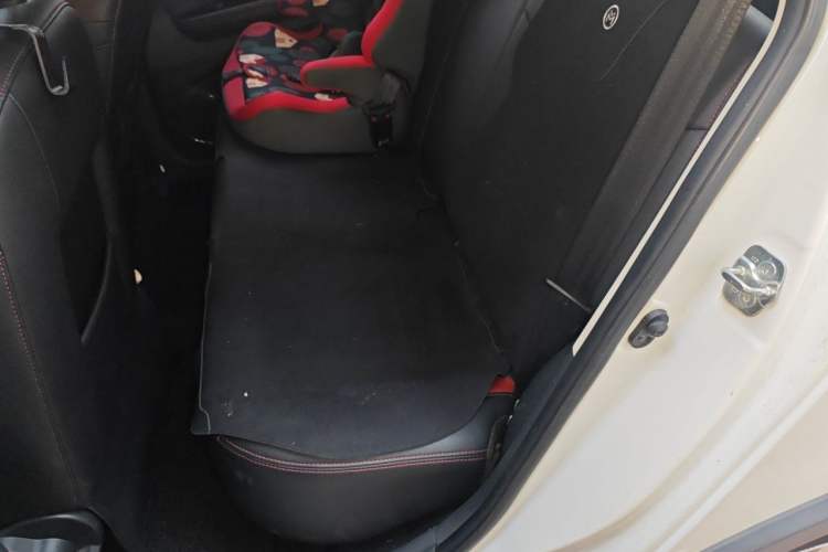 Used Haval H1 2016 Blue Label 1.5L AMT Urban Model Left Rear Seat