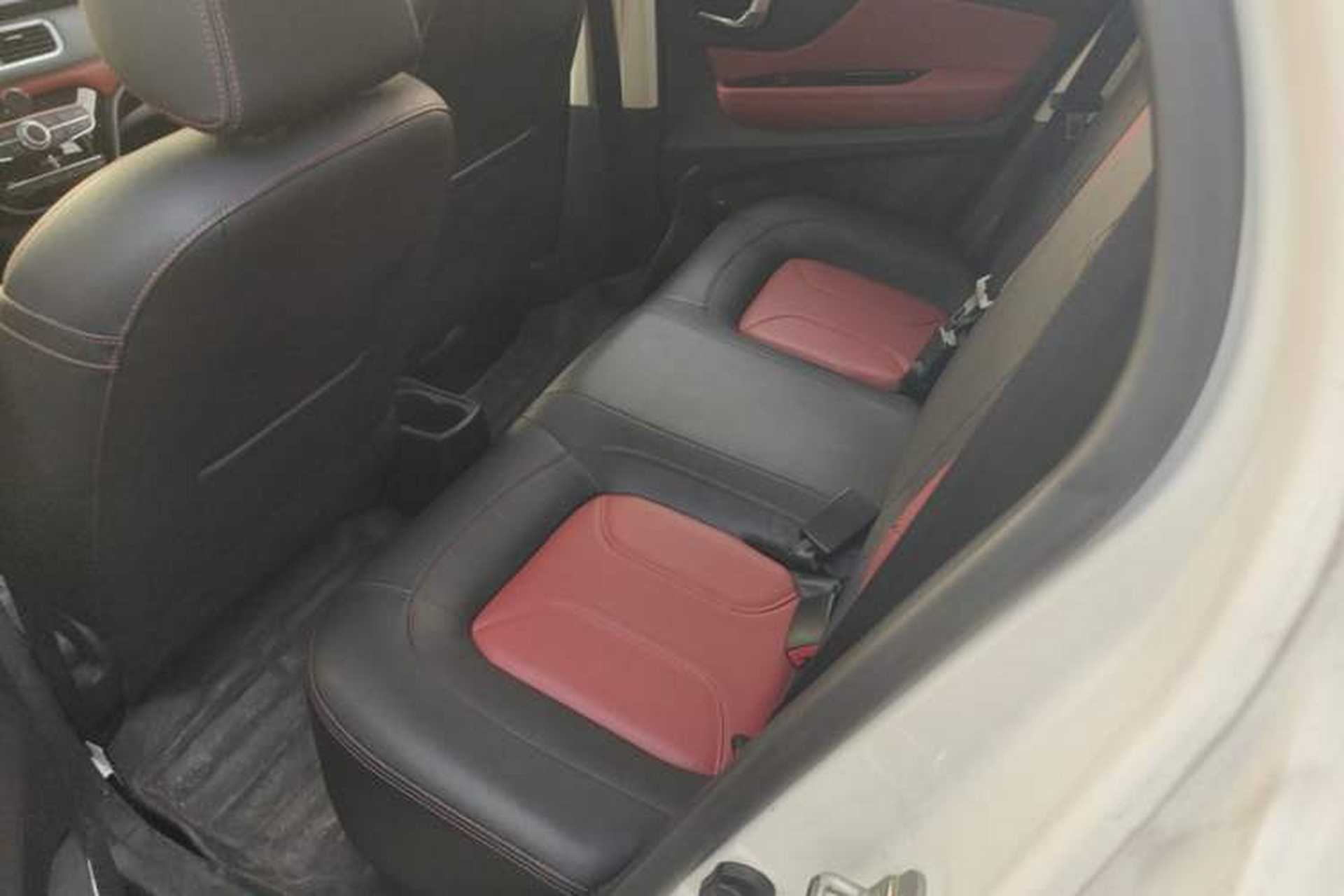 Used Haval H1 2016 Revised Version Blue Badge 1.5L AMT Luxury Edition Left Rear Seat