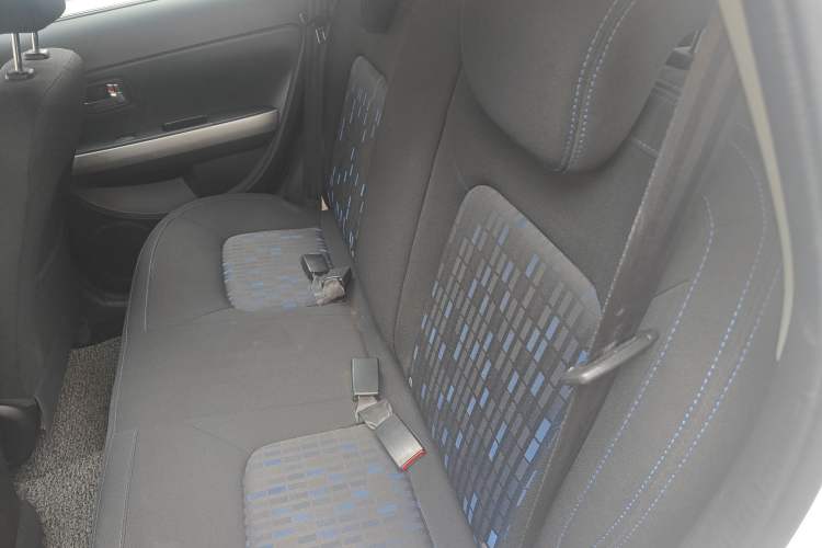 Used Haval H1 2016 Red Label 1.5L AMT Comfort Model Left Rear Seat