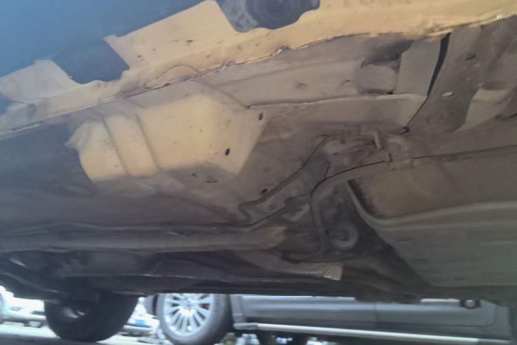 Used Haval H1 2016 Blue Label 1.5L AMT Luxury Model Left Side Sill