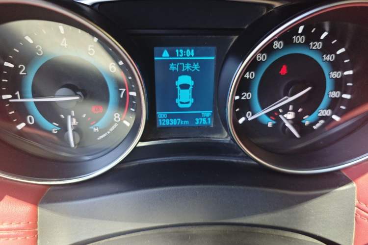 Used Haval H1 2016 Blue Label 1.5L Manual Urban Model Odometer Close Up