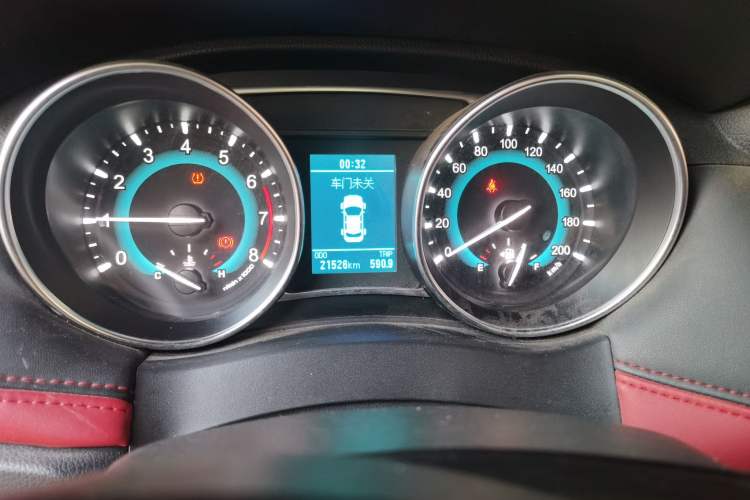 Used Haval H1 2016 Revised Version Blue Badge 1.5L Manual Luxury Edition Odometer Close Up