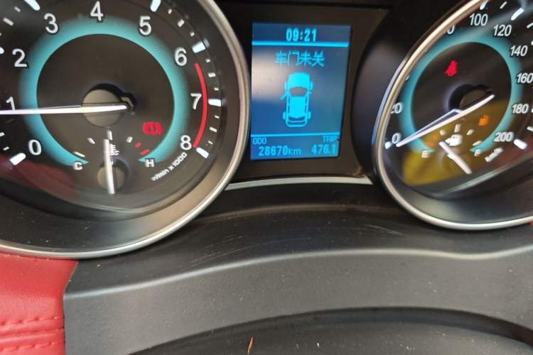 Used Haval H1 2016 Blue Label 1.5L Manual Luxury Model Odometer Close Up