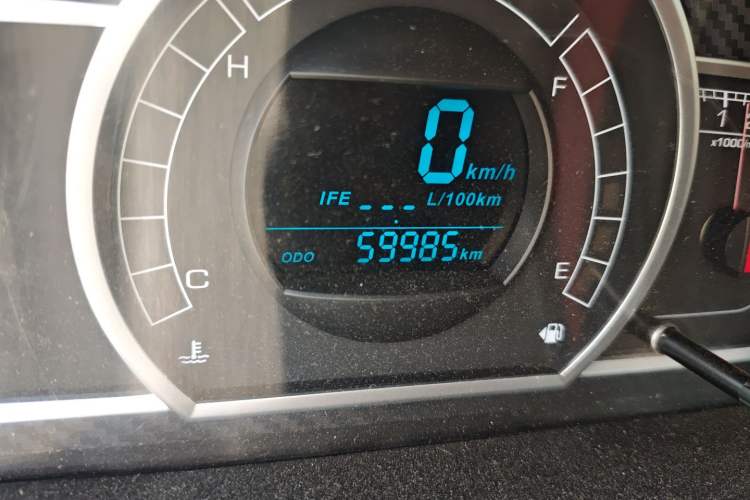 Used Haval H1 2016 Red Label 1.5L Manual Luxury Model Odometer Close Up
