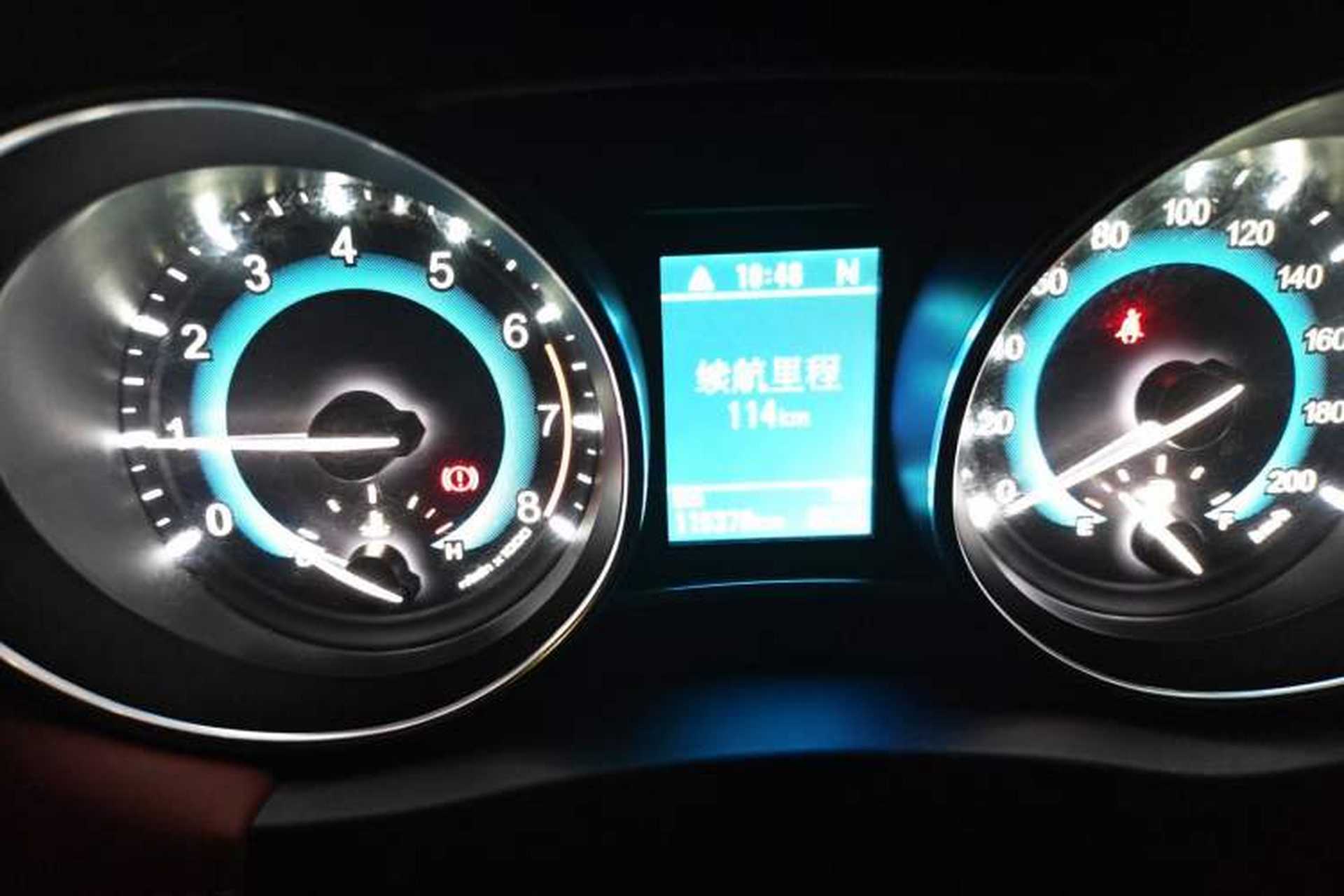 Used Haval H1 2016 Blue Label 1.5L AMT Luxury Model Odometer Close Up