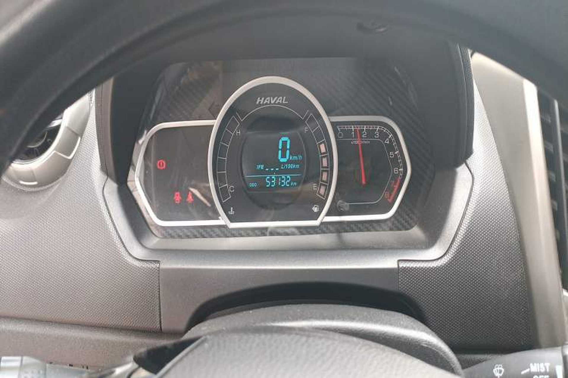 Used Haval H1 2016 Red Label 1.5L Manual Comfort Edition Odometer Close Up