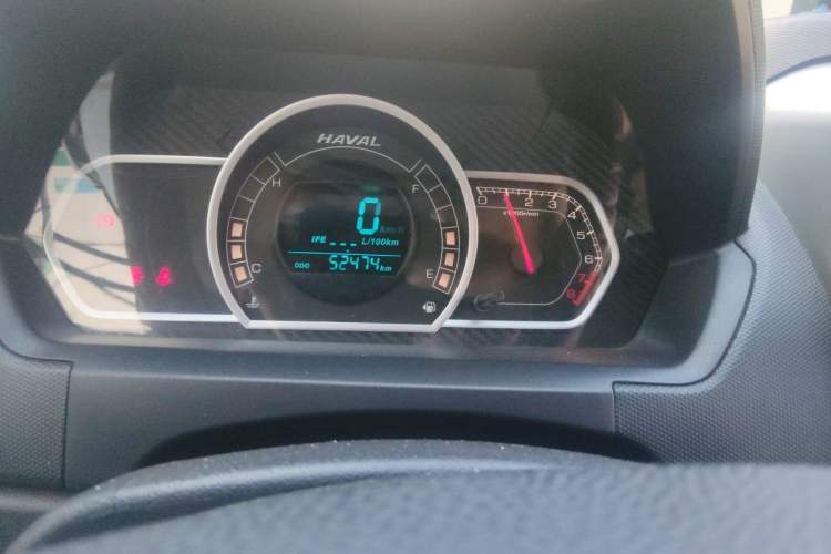 Used Haval H1 2016 Red Label 1.5L Manual Luxury Model Odometer Close Up
