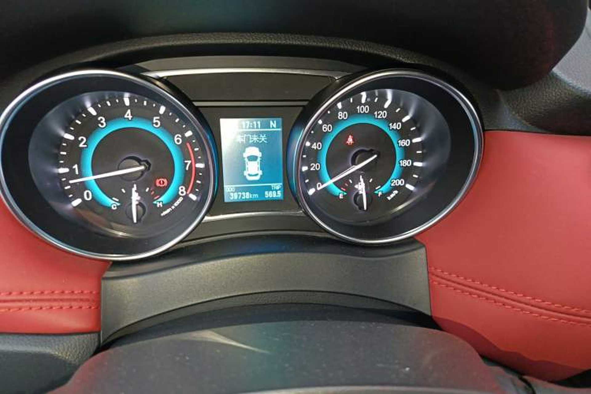 Used Haval H1 2016 Blue Label 1.5L AMT Luxury Model Odometer Close Up