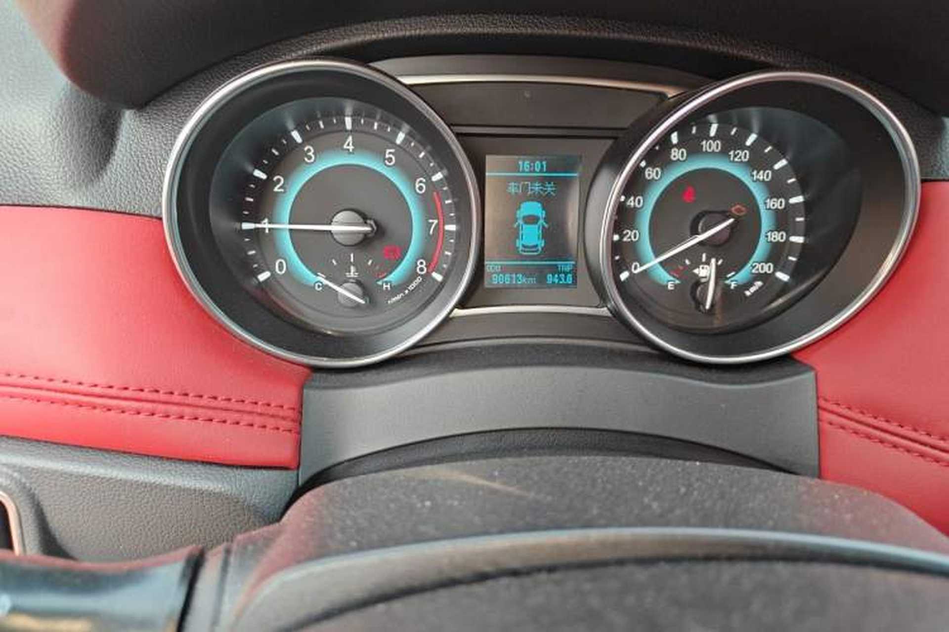 Used Haval H1 2016 Blue Label 1.5L Manual Luxury Model Odometer Close Up