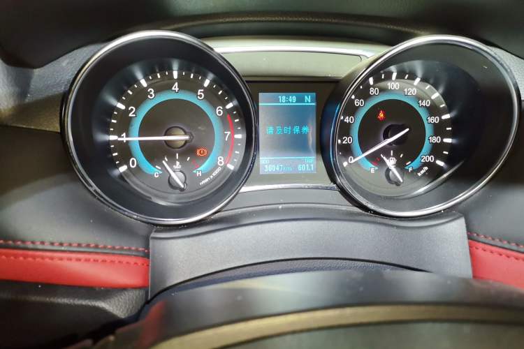 Used Haval H1 2016 Revised Version Blue Badge 1.5L AMT Luxury Edition Odometer Close Up