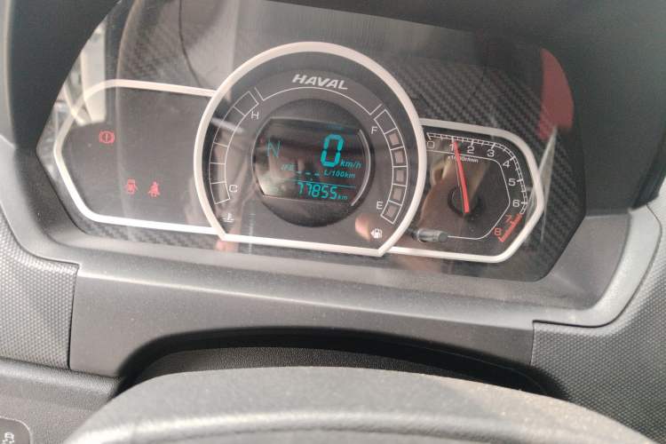 Used Haval H1 2016 Red Label 1.5L AMT Comfort Model Odometer Close Up