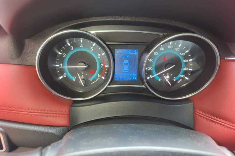 Used Haval H1 2016 Blue Label 1.5L AMT Luxury Model Odometer Close Up