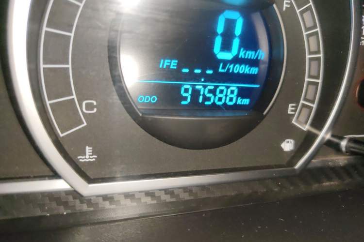 Used Haval H1 2016 Red Label 1.5L Manual Comfort Edition Odometer Close Up