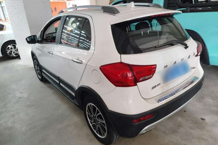 Used Haval H1 2016 Blue Label 1.5L AMT Luxury Model Rear Left 45 Deg