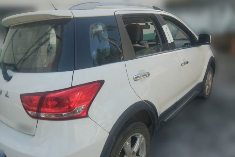Used Haval H1 2016 Red Label 1.5L Manual Luxury Model Rear Right 45 Deg
