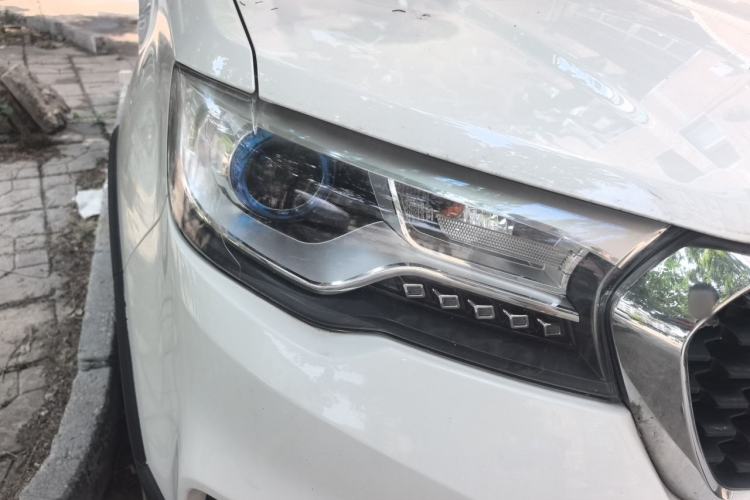 Used Haval H1 2016 Revised Version Blue Badge 1.5L Manual Comfort Edition Right Front Headlight