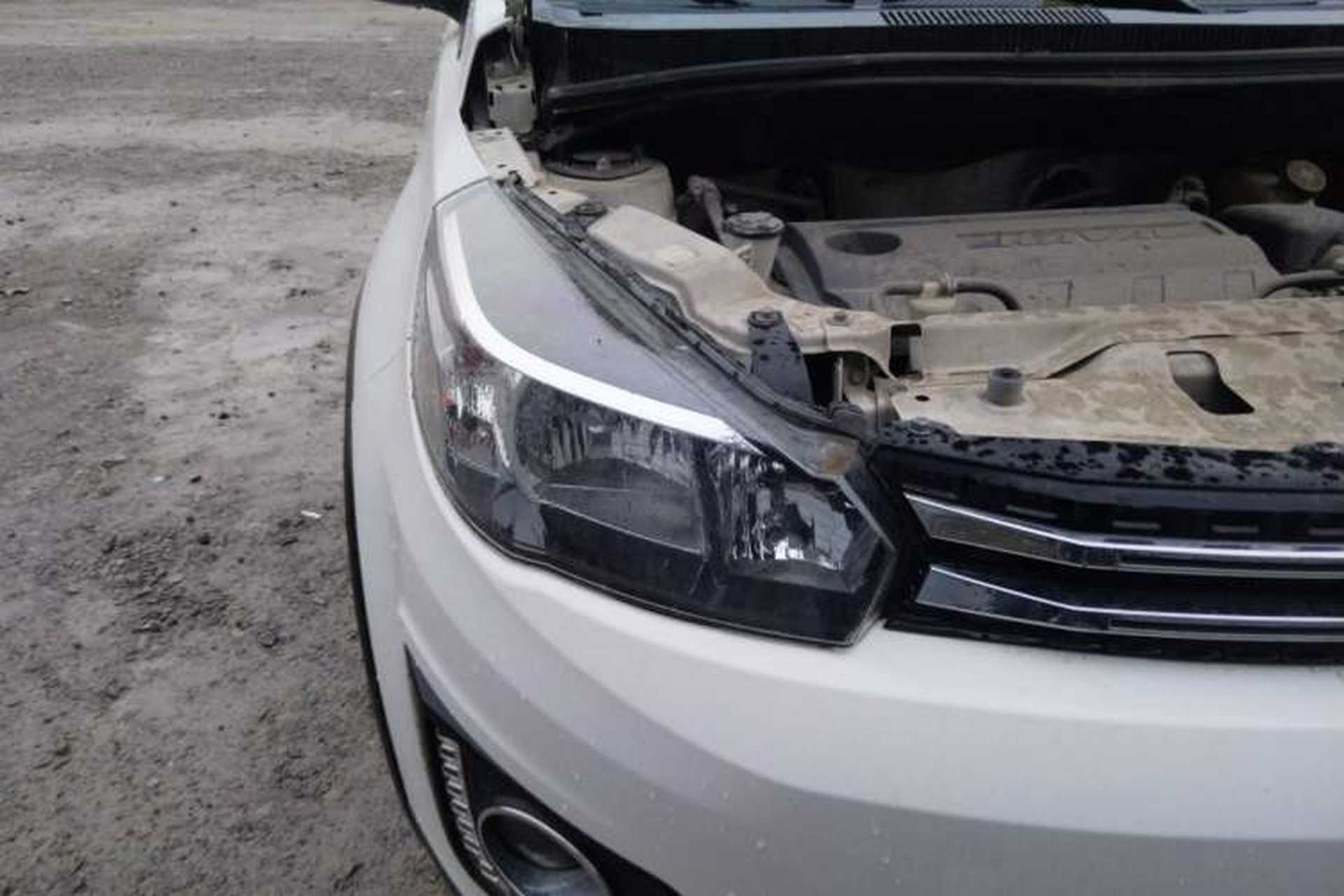 Used Haval H1 2016 Red Label 1.5L Manual Comfort Edition Right Front Headlight