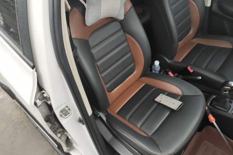 Used Haval H1 2016 Blue Label 1.5L AMT Luxury Model Right Front Seat