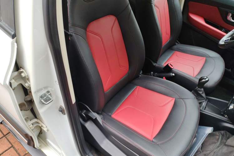 Used Haval H1 2016 Revised Version Blue Badge 1.5L Manual Luxury Edition Right Front Seat