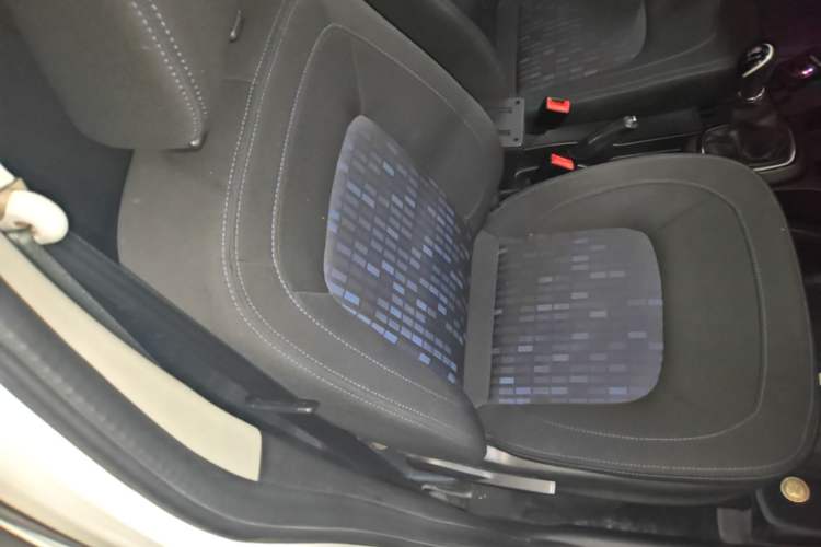 Used Haval H1 2016 Red Label 1.5L Manual Comfort Edition Right Front Seat