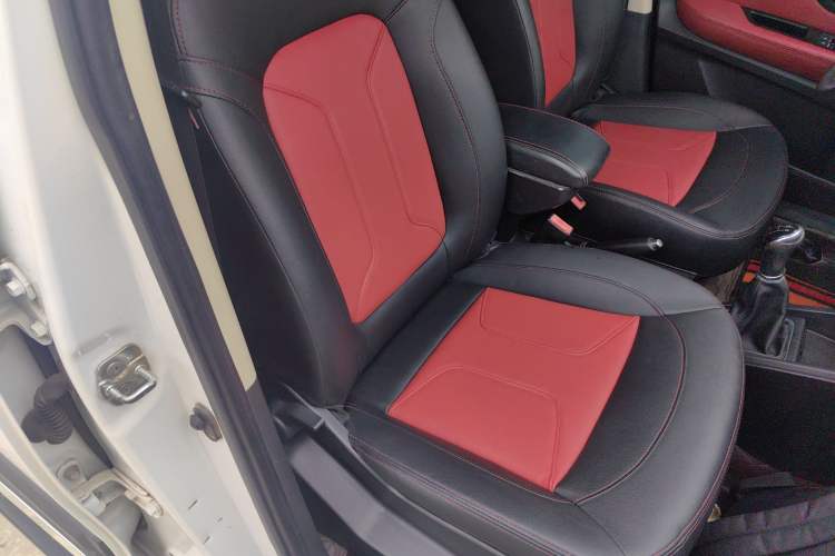 Used Haval H1 2016 Revised Version Blue Badge 1.5L Manual Comfort Edition Right Front Seat