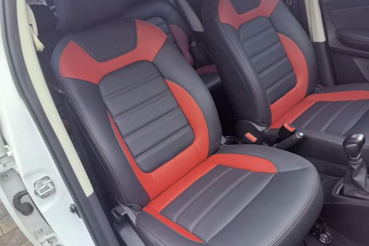 Used Haval H1 2016 Blue Label 1.5L AMT Luxury Model Right Front Seat