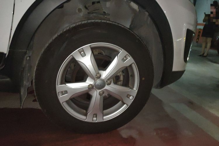 Used Haval H1 2016 Red Label 1.5L Manual Comfort Edition Right Front Wheel Hub