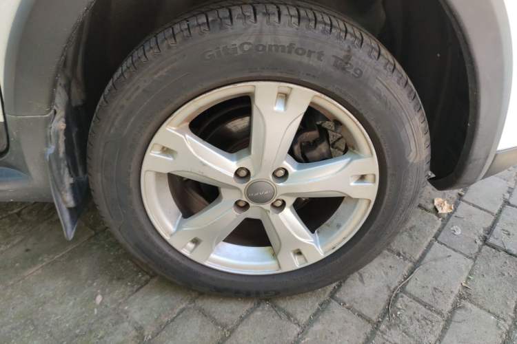 Used Haval H1 2016 Red Label 1.5L Manual Comfort Edition Right Front Wheel Hub