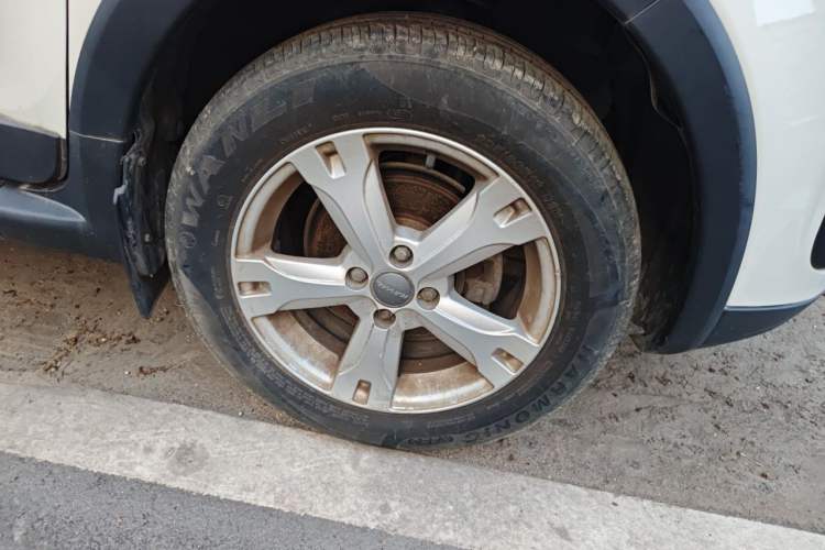 Used Haval H1 2016 Red Label 1.5L AMT Comfort Model Right Front Wheel Hub