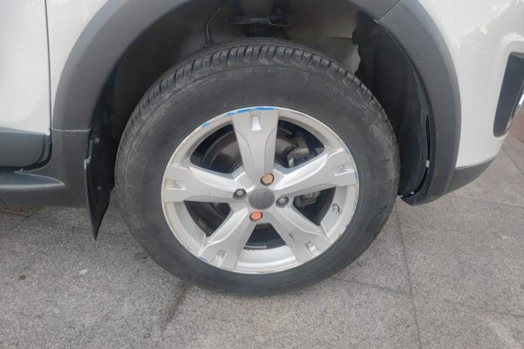 Used Haval H1 2016 Red-Label 1.5L AMT Luxury Model Right Front Wheel Hub