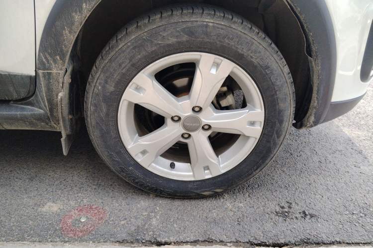 Used Haval H1 2016 Red Label 1.5L AMT Comfort Model Right Front Wheel Hub