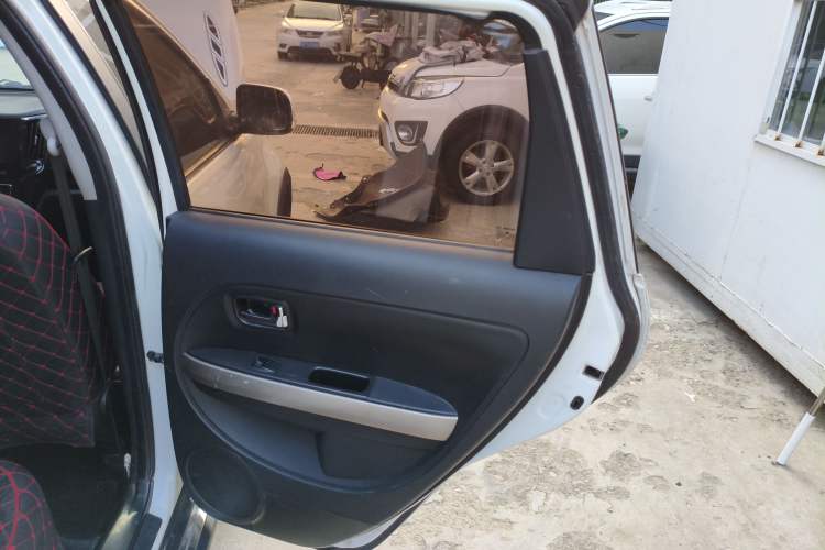 Used Haval H1 2016 Red Label 1.5L Manual Comfort Edition Right Rear Door Interior