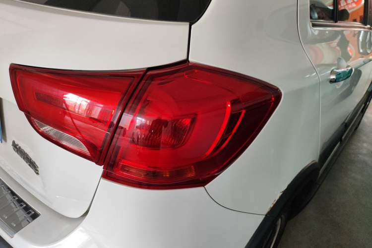 Used Haval H1 2016 Blue Label 1.5L AMT Luxury Model Right Rear Taillight