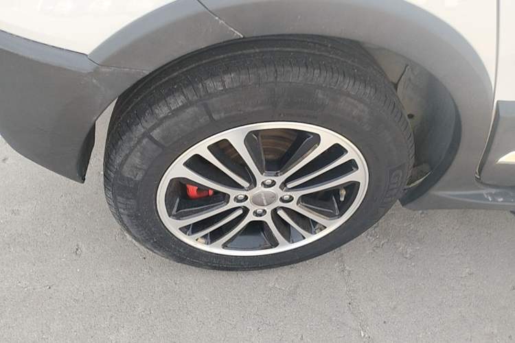 Used Haval H1 2016 Revised Version Blue Badge 1.5L Manual Luxury Edition Right Rear Wheel Hub