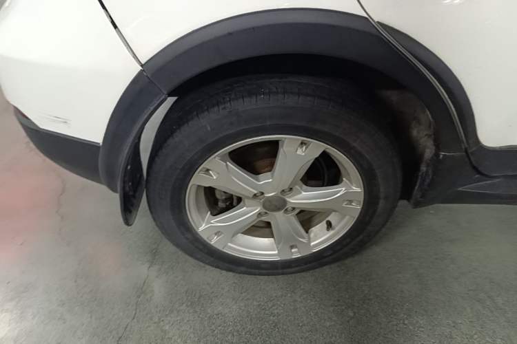 Used Haval H1 2016 Red Label 1.5L AMT Comfort Model Right Rear Wheel Hub