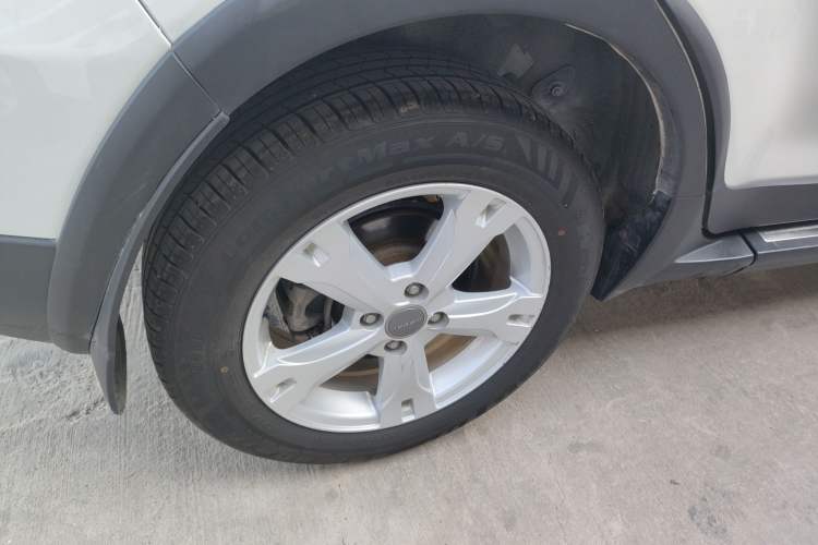 Used Haval H1 2016 Red Label 1.5L AMT Comfort Model Right Rear Wheel Hub