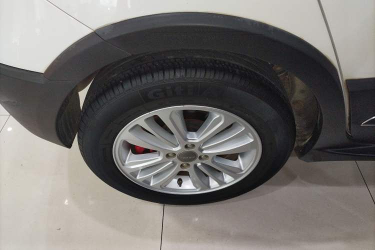 Used Haval H1 2016 Blue Label 1.5L AMT Urban Model Right Rear Wheel Hub