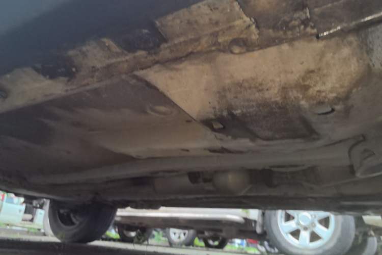 Used Haval H1 2016 Blue Label 1.5L AMT Luxury Model Right Side Sill