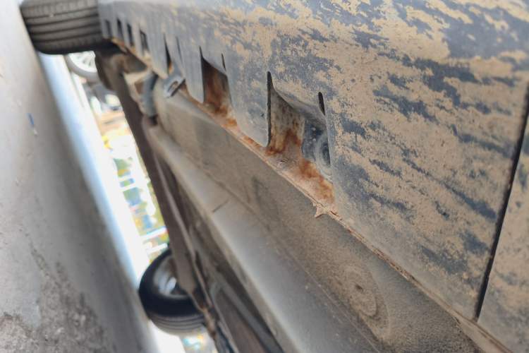 Used Haval H1 2016 Red Label 1.5L Manual Comfort Edition Right Side Sill