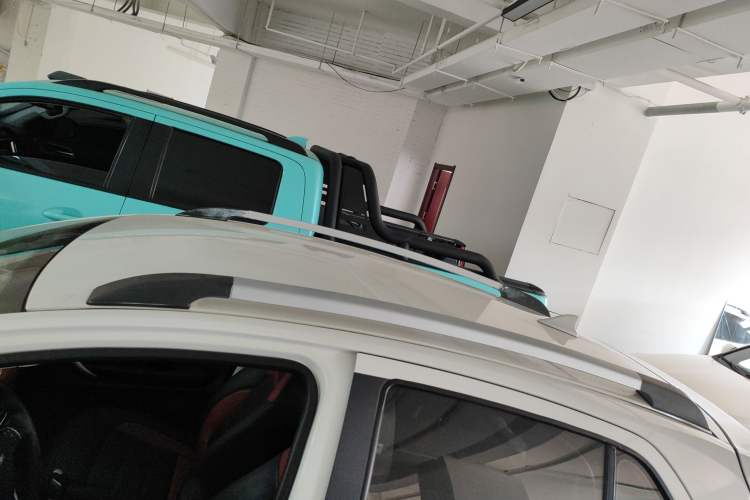 Used Haval H1 2016 Blue Label 1.5L AMT Luxury Model Roof